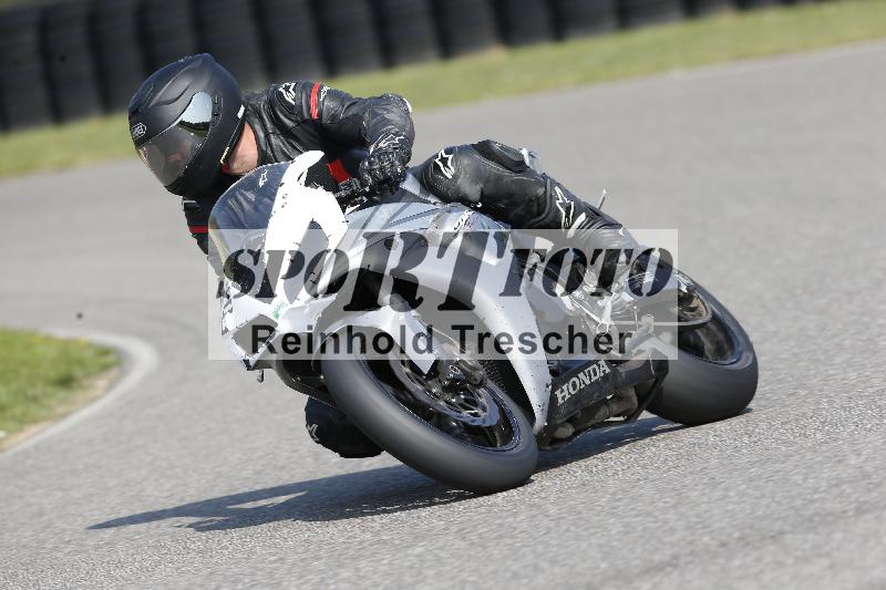 /45 10.08.2025 Plüss Moto Sport ADR/Freies Fahren/504